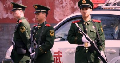 Китай создаёт зарубежные полицейские участки по всему миру